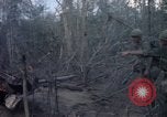 Standbild US Army Soldaten Binh Duong Provinz Süd Vietnam, 1967, aus Sekunde 32 historischem Filmmaterial Videoclip 65675035396