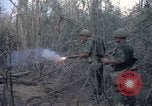 Standbild US Army Soldaten Binh Duong Provinz Süd Vietnam, 1967, aus Sekunde 40 historischem Filmmaterial Videoclip 65675035396