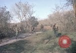 Standbild US Army Soldaten Binh Duong Provinz Süd Vietnam, 1967, aus Sekunde 58 historischem Filmmaterial Videoclip 65675035396