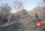 Standbild US Army Soldaten Binh Duong Provinz Süd Vietnam, 1967, aus Sekunde 60 historischem Filmmaterial Videoclip 65675035396
