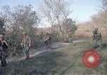 Standbild US Army Soldaten Binh Duong Provinz Süd Vietnam, 1967, aus Sekunde 62 historischem Filmmaterial Videoclip 65675035396