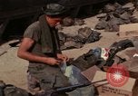 Standbild US Marines Daila Pass Bekämpfung Base Vietnam, 1968, aus Sekunde 12 historischem Filmmaterial Videoclip 65675035397