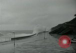 Standbild hohe Windgeschwindigkeiten Donostia-San Sebastián Spanien, 1962, aus Sekunde 7 historischem Filmmaterial Videoclip 65675035414