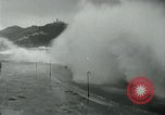 Standbild hohe Windgeschwindigkeiten Donostia-San Sebastián Spanien, 1962, aus Sekunde 23 historischem Filmmaterial Videoclip 65675035414