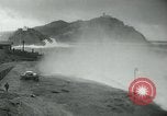 Standbild hohe Windgeschwindigkeiten Donostia-San Sebastián Spanien, 1962, aus Sekunde 26 historischem Filmmaterial Videoclip 65675035414