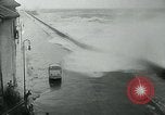 Standbild hohe Windgeschwindigkeiten Donostia-San Sebastián Spanien, 1962, aus Sekunde 34 historischem Filmmaterial Videoclip 65675035414