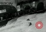 Standbild hohe Windgeschwindigkeiten Donostia-San Sebastián Spanien, 1962, aus Sekunde 57 historischem Filmmaterial Videoclip 65675035414