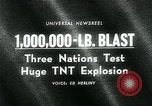 Standbild TNT Explosion Alberta Kanada, 1964, aus Sekunde 3 historischem Filmmaterial Videoclip 65675035418