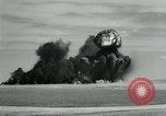 Standbild TNT Explosion Alberta Kanada, 1964, aus Sekunde 56 historischem Filmmaterial Videoclip 65675035418