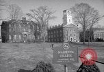 Immagine di Il colonnello Dean Hess Ohio United States USA, 1956, secondo 17 filmato di repertorio 65675035436