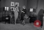 Immagine di Modelli New York City USA, 1956, secondo 26 filmato di repertorio 65675035437