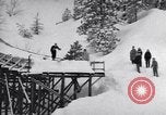 Immagine di Sci Leavenworth Washington USA, 1956, secondo 33 filmato di repertorio 65675035439