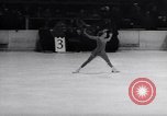 Immagine di Carol Heiss Garmisch-Partenkirchen Germania, 1956, secondo 10 filmato di repertorio 65675035440