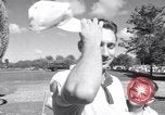 Standbild Lou Kretlow Miami Florida USA, 1956, aus Sekunde 42 historischem Filmmaterial Videoclip 65675035441