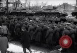 Standbild russische Truppen Ost Berlin Deutschland, 1958, aus Sekunde 19 historischem Filmmaterial Videoclip 65675035445