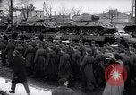 Standbild russische Truppen Ost Berlin Deutschland, 1958, aus Sekunde 20 historischem Filmmaterial Videoclip 65675035445