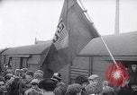 Standbild russische Truppen Ost Berlin Deutschland, 1958, aus Sekunde 36 historischem Filmmaterial Videoclip 65675035445