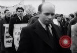 Standbild britischen Kommunisten Vereinigtes Königreich, 1958, aus Sekunde 24 historischem Filmmaterial Videoclip 65675035446