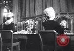 Immagine di Moda headgears New York United States USA, 1962, secondo 8 filmato di repertorio 65675035452