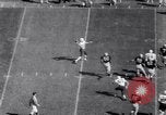 Immagine di Football americano Champaign Illinois USA, 1963, secondo 22 filmato di repertorio 65675035456