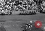 Immagine di Football americano Champaign Illinois USA, 1963, secondo 24 filmato di repertorio 65675035456