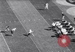 Immagine di Football americano Champaign Illinois USA, 1963, secondo 29 filmato di repertorio 65675035456