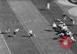 Immagine di Football americano Champaign Illinois USA, 1963, secondo 30 filmato di repertorio 65675035456