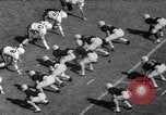 Immagine di Football americano Champaign Illinois USA, 1963, secondo 39 filmato di repertorio 65675035456