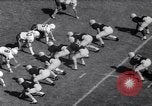 Immagine di Football americano Champaign Illinois USA, 1963, secondo 41 filmato di repertorio 65675035456