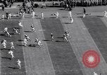 Standbild American Football United States USA, 1964, aus Sekunde 16 historischem Filmmaterial Videoclip 65675035460