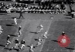 Standbild American Football United States USA, 1964, aus Sekunde 32 historischem Filmmaterial Videoclip 65675035460