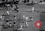 Standbild American Football United States USA, 1964, aus Sekunde 33 historischem Filmmaterial Videoclip 65675035460