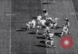 Standbild American Football United States USA, 1964, aus Sekunde 38 historischem Filmmaterial Videoclip 65675035460