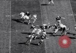 Standbild American Football United States USA, 1964, aus Sekunde 39 historischem Filmmaterial Videoclip 65675035460