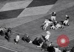 Standbild American Football United States USA, 1964, aus Sekunde 57 historischem Filmmaterial Videoclip 65675035460