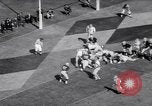 Standbild American Football United States USA, 1964, aus Sekunde 61 historischem Filmmaterial Videoclip 65675035460