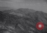 Image Incendie de forêt dans la forêt nationale de Los Padres California United States USA, 1964, de la seconde 29 séquences d'archives historiques vidéo 65675035461