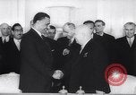 Image Nikita Khrouchtchev se réunit avec les leaders du monde Moscou Russie Union Soviétique, 1964, de la seconde 34 séquences d'archives historiques vidéo 65675035462