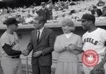Immagine di Doris Day Los Angeles California USA, 1961, secondo 16 filmato di repertorio 65675035465