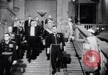 Image Stanton Griffis souhaite la bienvenue en tant qu'ambassadeur des États-Unis en Espagne Madrid Espagne, 1951, de la seconde 62 séquences d'archives historiques vidéo 65675035467