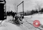 Standbild Stan benham Lake Placid New York USA, 1951, aus Sekunde 17 historischem Filmmaterial Videoclip 65675035470