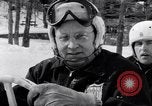 Standbild Stan benham Lake Placid New York USA, 1951, aus Sekunde 43 historischem Filmmaterial Videoclip 65675035470