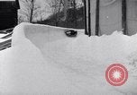 Standbild Stan benham Lake Placid New York USA, 1951, aus Sekunde 58 historischem Filmmaterial Videoclip 65675035470
