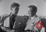 Standbild Ronald Reagan Los Angeles California USA, 1951, aus Sekunde 29 historischem Filmmaterial Videoclip 65675035473