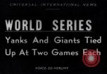 Standbild World Series NY Yankees vs NY Giants New York City USA, 1951, aus Sekunde 1 historischem Filmmaterial Videoclip 65675035474