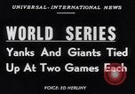Standbild World Series NY Yankees vs NY Giants New York City USA, 1951, aus Sekunde 4 historischem Filmmaterial Videoclip 65675035474