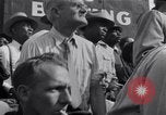 Standbild World Series NY Yankees vs NY Giants New York City USA, 1951, aus Sekunde 16 historischem Filmmaterial Videoclip 65675035474
