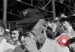 Standbild World Series NY Yankees vs NY Giants New York City USA, 1951, aus Sekunde 24 historischem Filmmaterial Videoclip 65675035474
