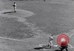 Standbild World Series NY Yankees vs NY Giants New York City USA, 1951, aus Sekunde 29 historischem Filmmaterial Videoclip 65675035474