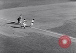 Standbild World Series NY Yankees vs NY Giants New York City USA, 1951, aus Sekunde 56 historischem Filmmaterial Videoclip 65675035474